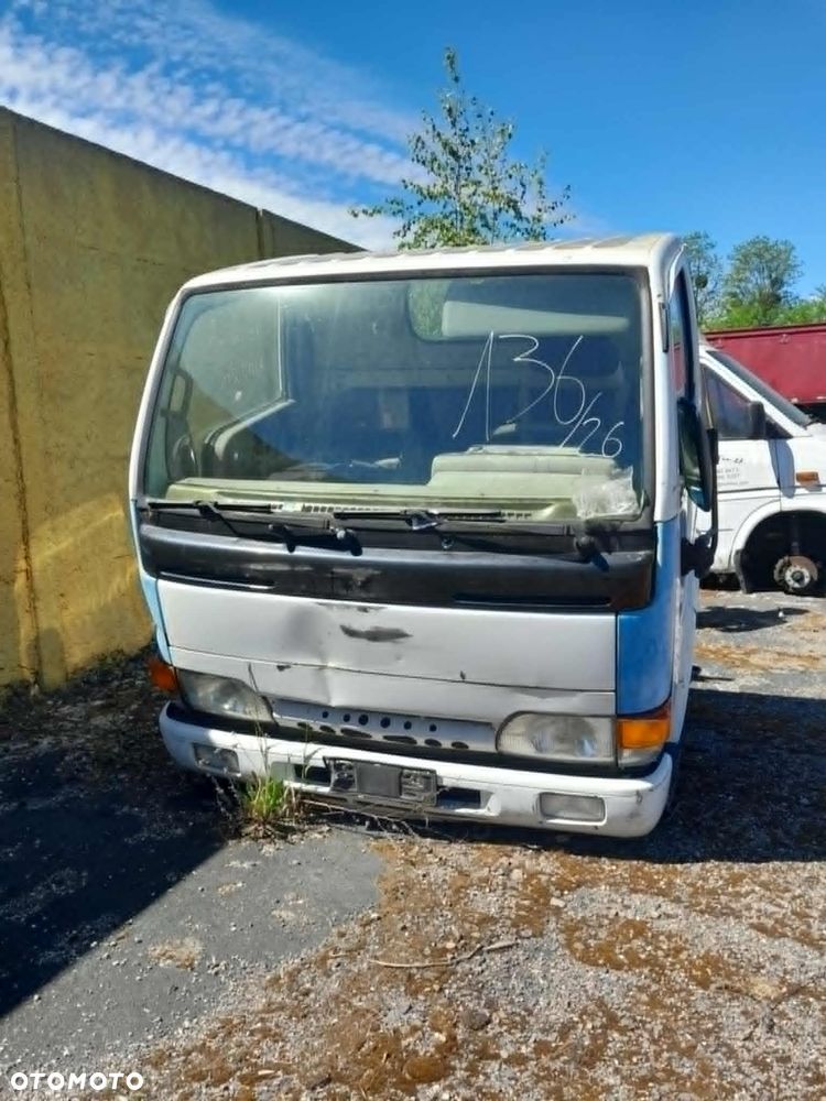 Kabina NISSAN CABSTAR - 1
