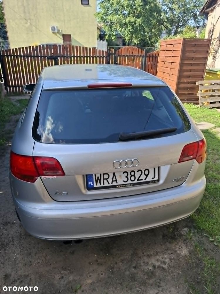 Audi A3 Sportback - 3