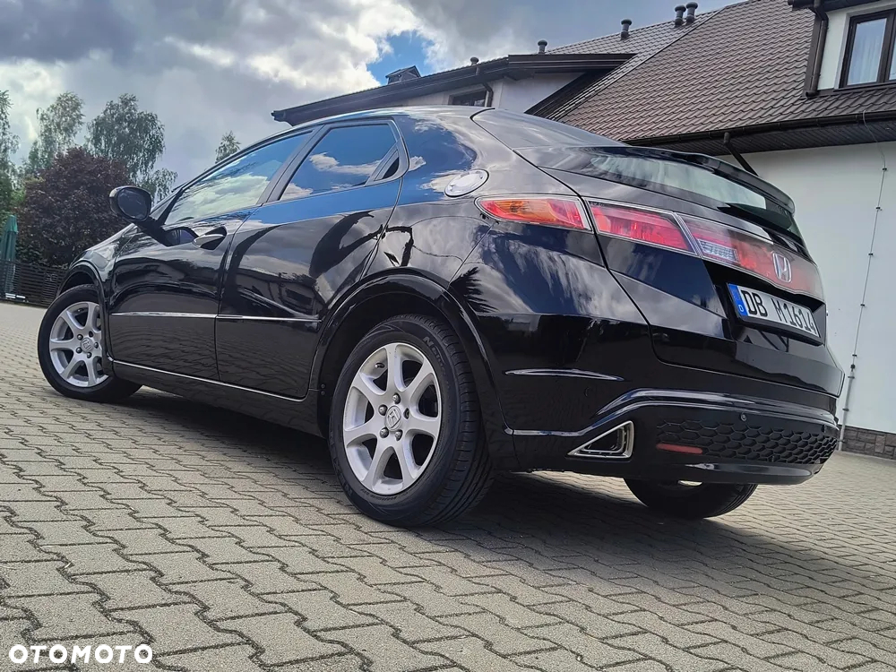 Honda Civic 1.8 Executive - 22