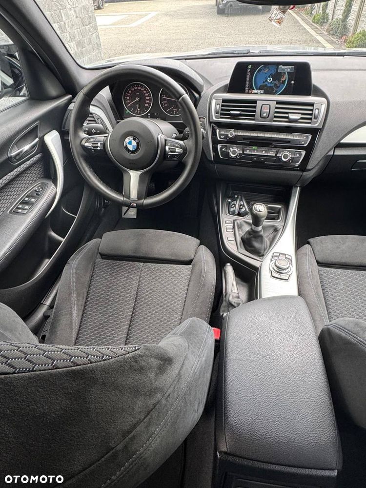 BMW Seria 1 120i M Sport - 8