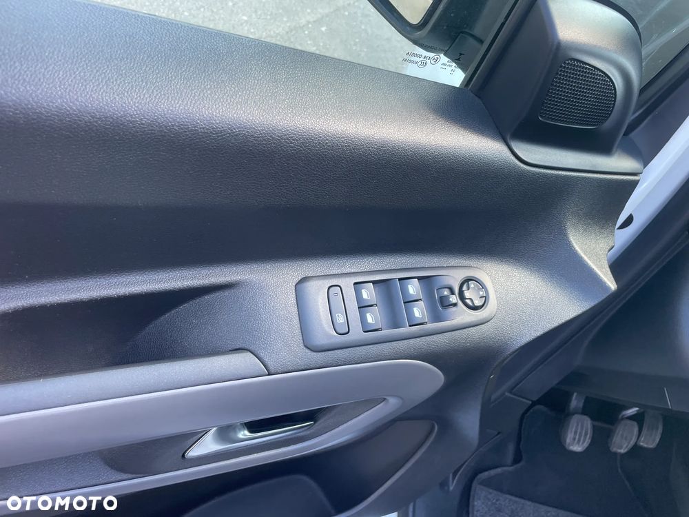 Toyota Proace City Verso 1.5 D-4D L1 Combi - 13