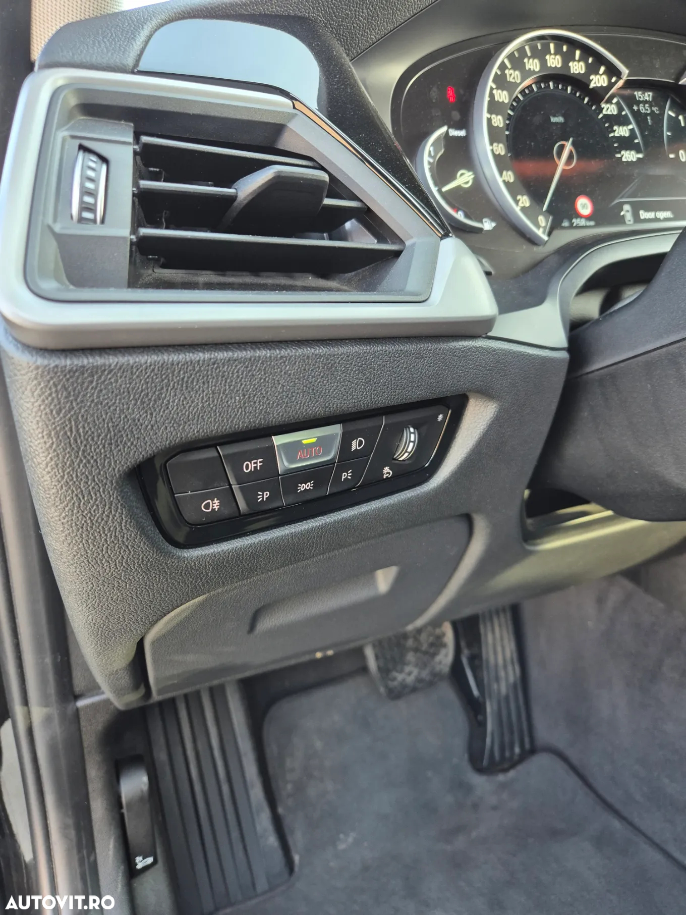 BMW Seria 3 318d Aut. - 28