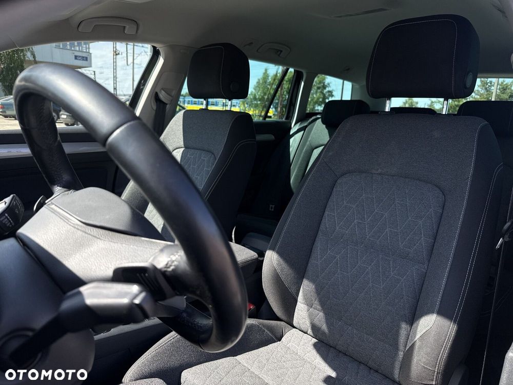 Volkswagen Passat Variant 2.0 TDI EVO Business DSG - 15