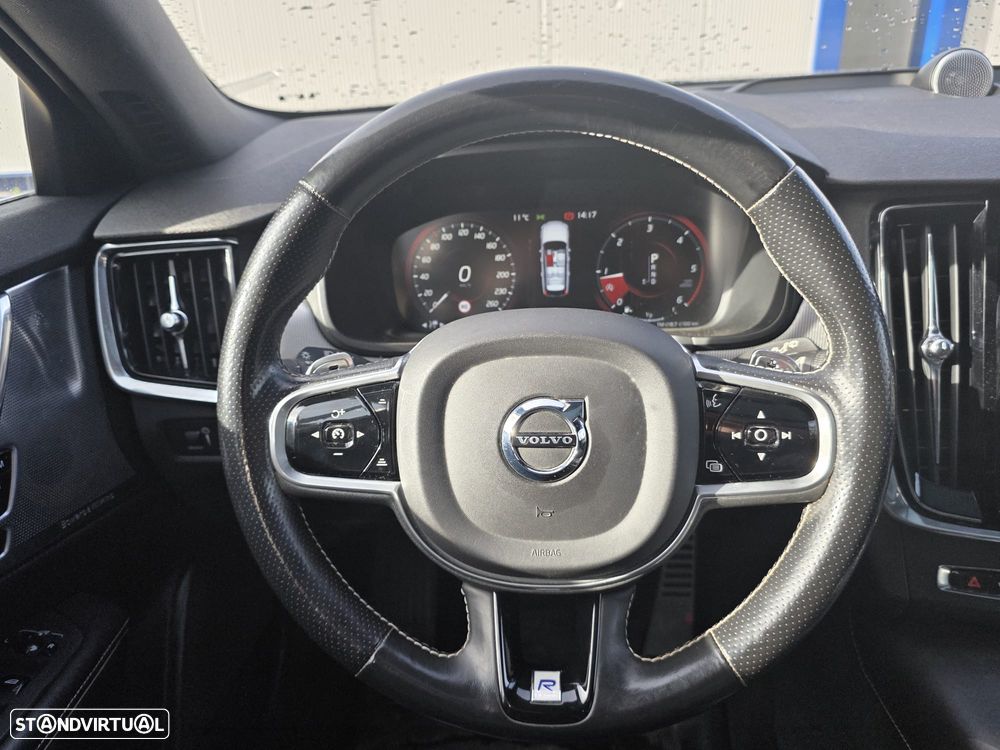 Volvo V90 2.0 D5 R-Design AWD Geartronic - 18