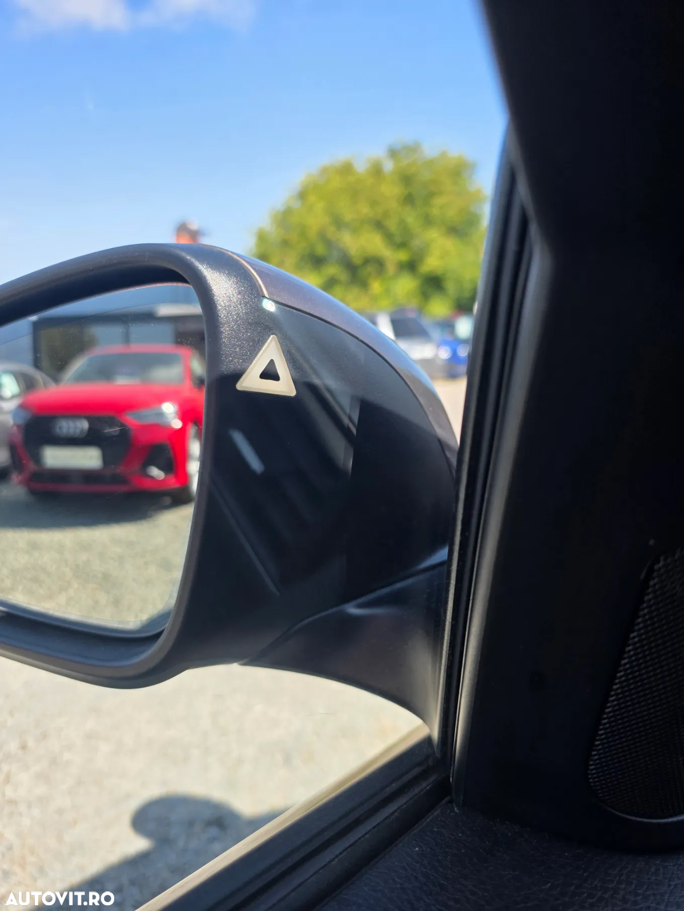 BMW Seria 3 318d Touring Aut. Modern Line - 32