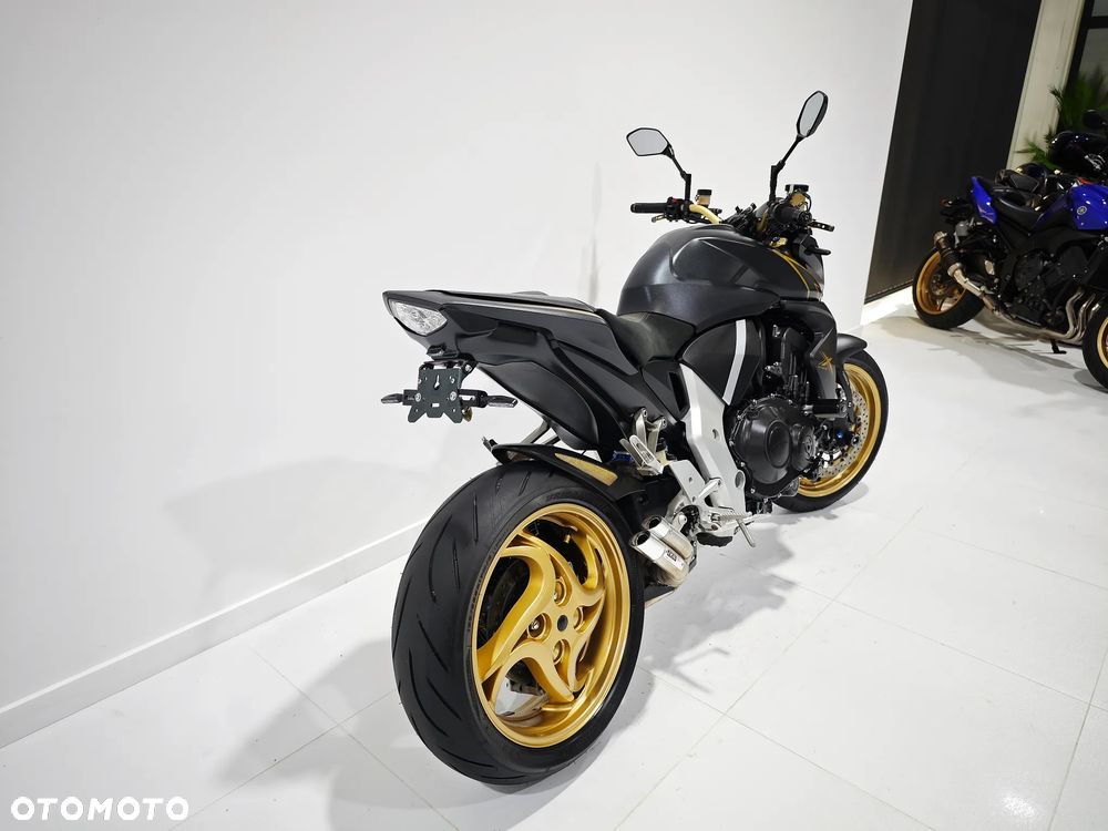 Honda CB - 11