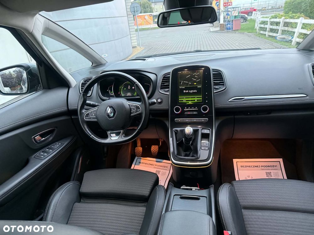 Renault Grand Scenic - 10