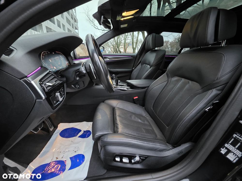 BMW Seria 5 520d M Sport sport - 5
