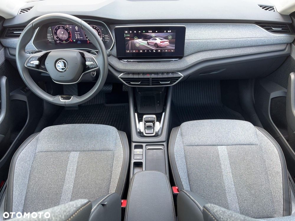 Skoda Octavia 1.5 TSI mHEV Selection DSG - 20