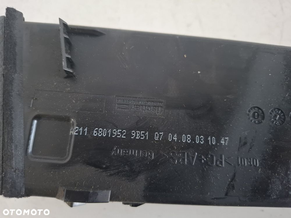 SCHOWEK PÓŁKA MERCEDES W211 a2116801952 - 2