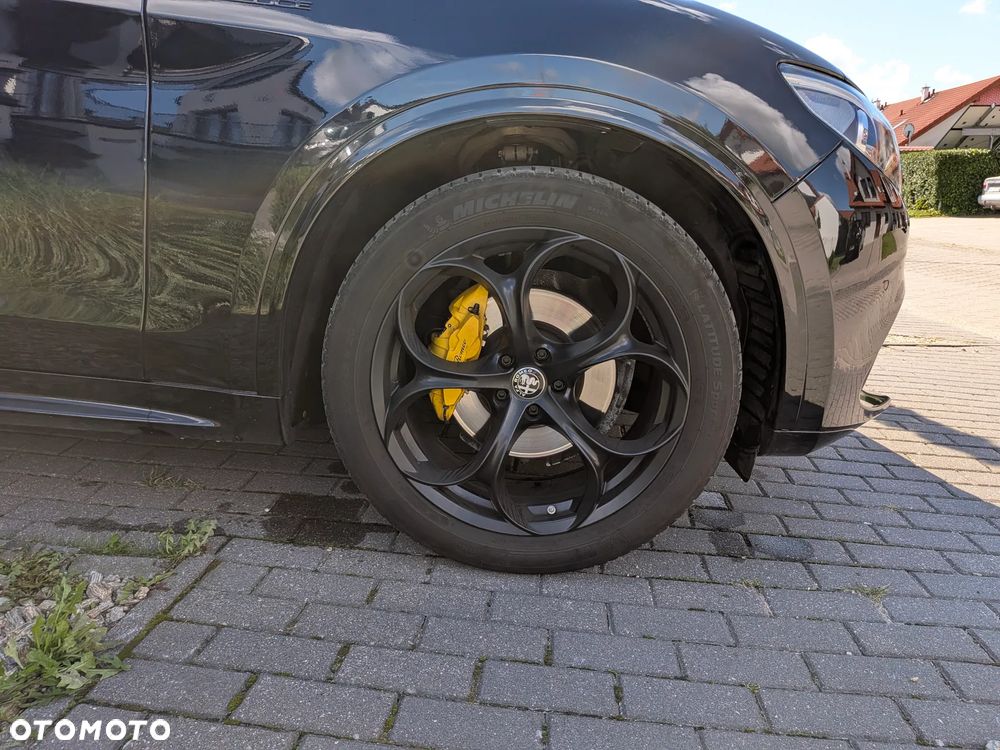 Alfa Romeo Stelvio 2.0 Turbo Veloce Q4 - 4