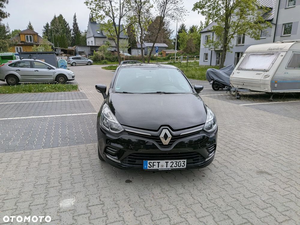 Renault Clio 1.2 16V 75 LIMITED - 5