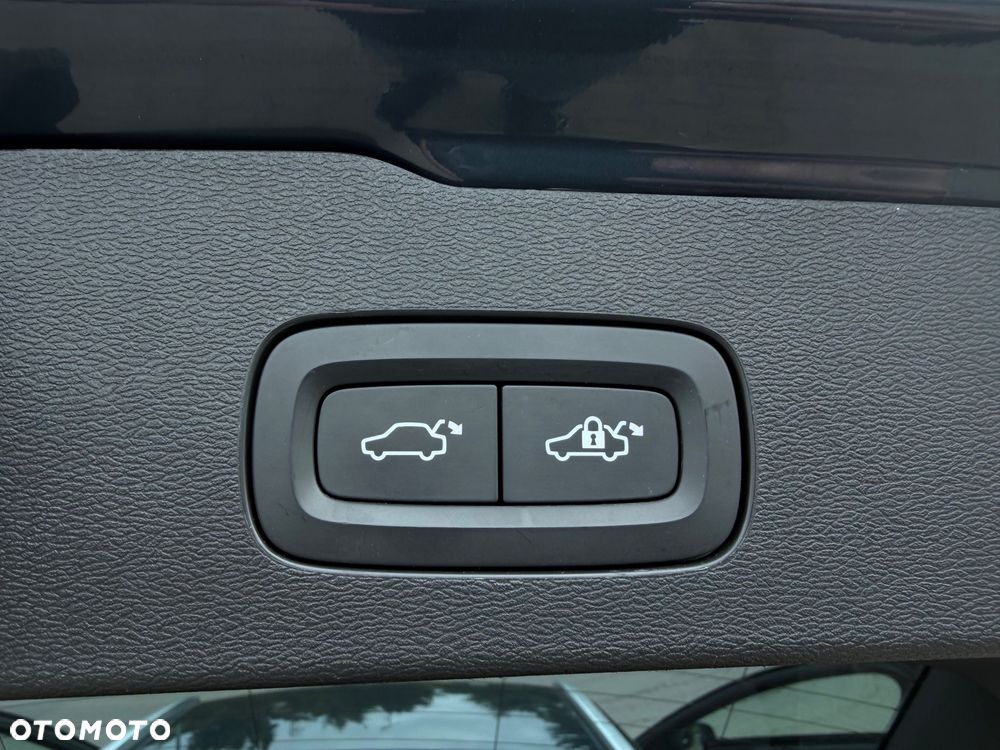 Volvo V60 B4 B Geartronic Momentum Pro - 20