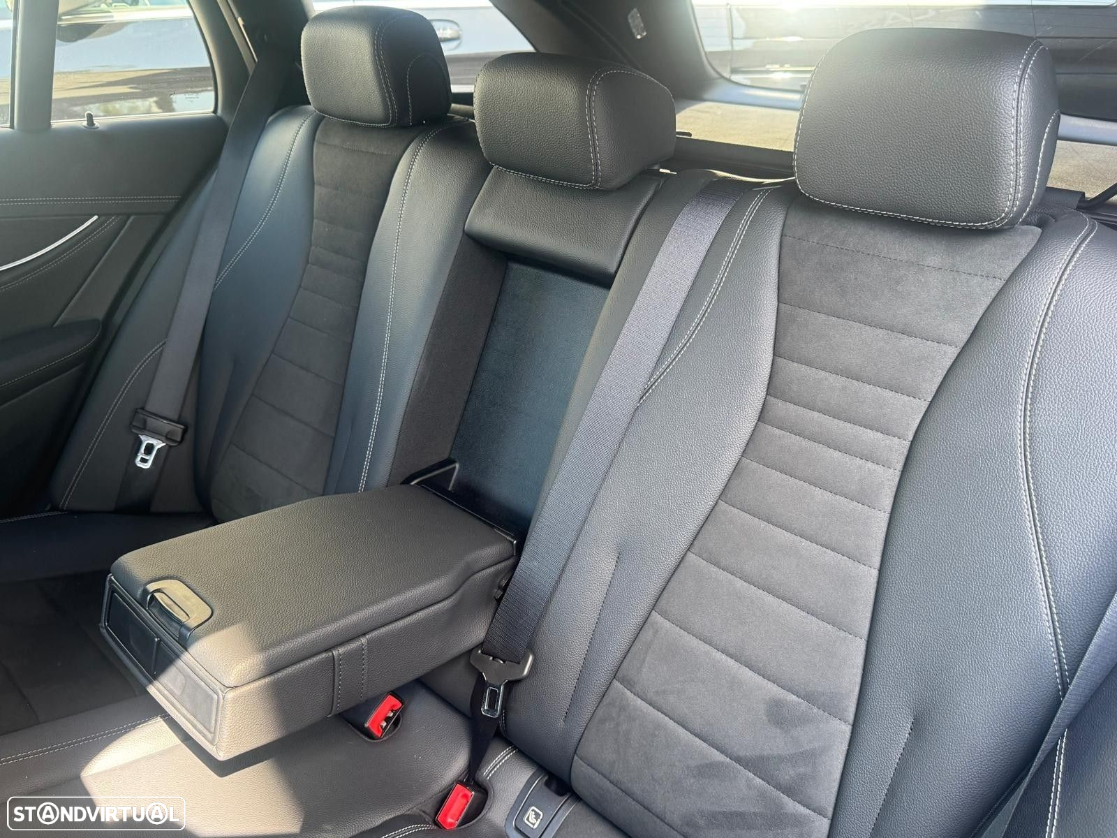 Mercedes-Benz E 220 d AMG Line - 6