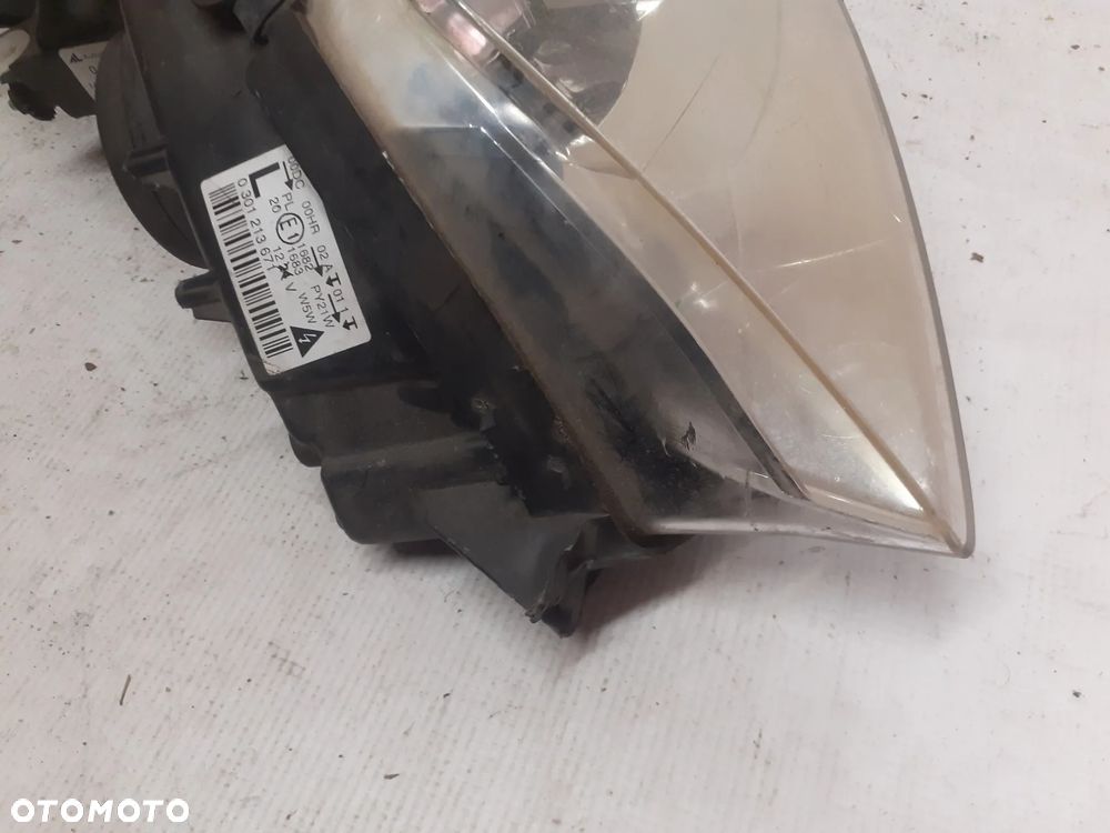 .  PRZOD PRZEDNIA LAMPA PEUGEOT 407 SEDAN KOMBI XENON USZKODZONA - 7