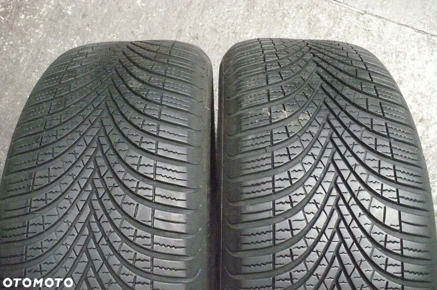 2x DĘBICA Navigator 3 225/55R17 5,1mm 5,3mm 2022 - 1