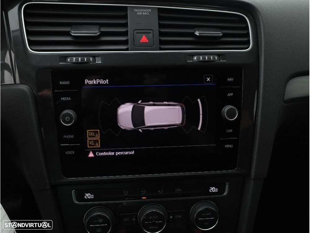 VW Golf Variant 1.6 TDi Confortline - 22