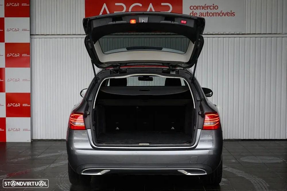 Mercedes-Benz C 200 - 20