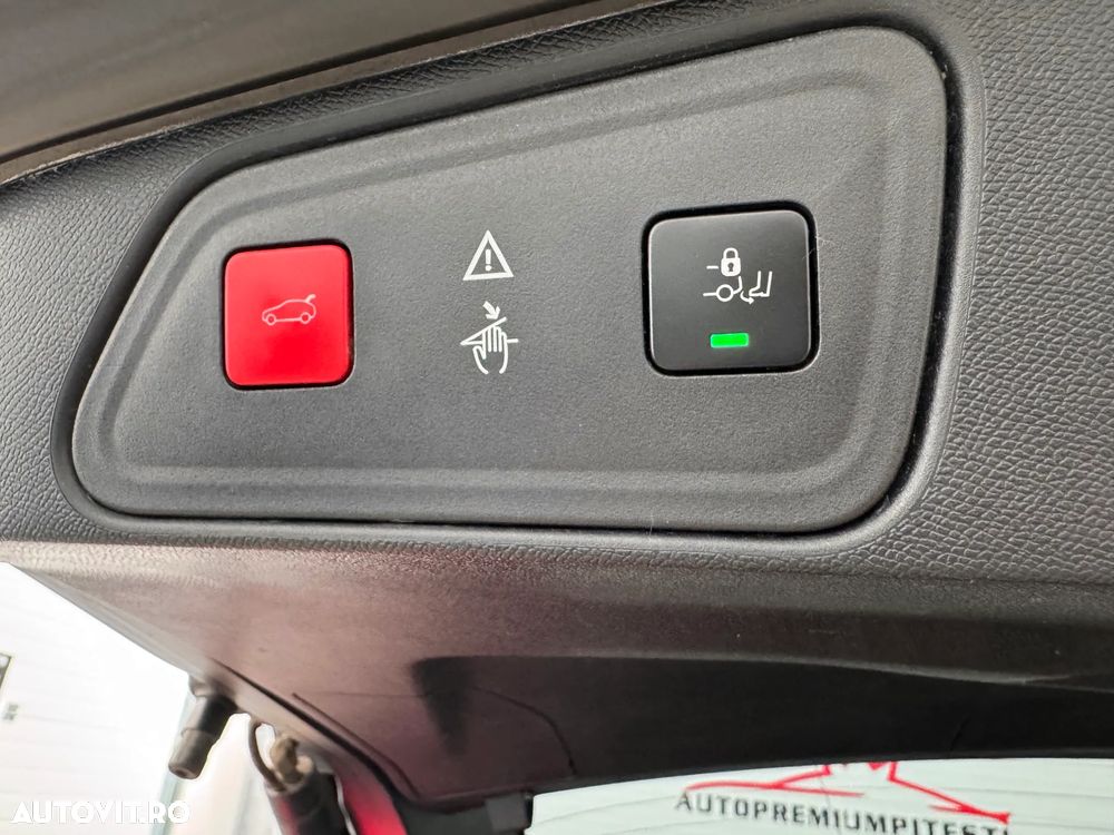 Peugeot 3008 1.2 PureTech Turbo S&S GT-Line - 26