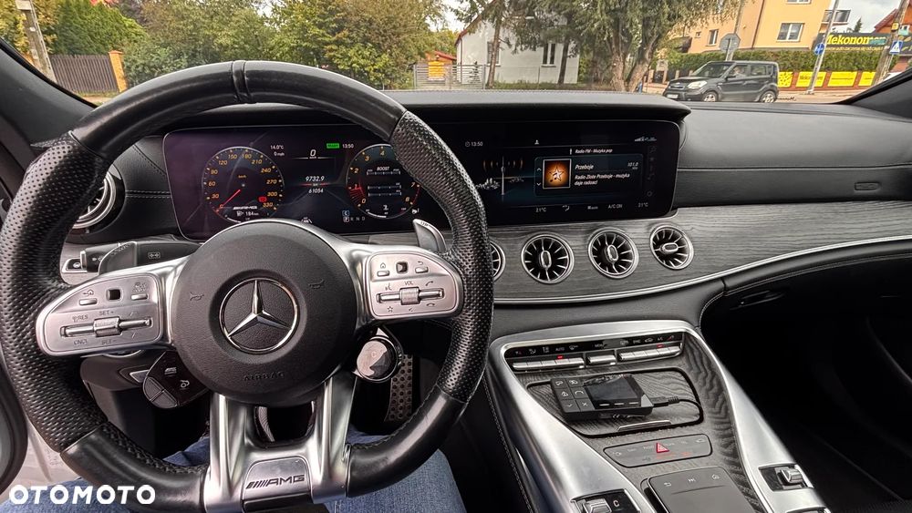 Mercedes-Benz AMG GT 53 4-Matic+ - 24