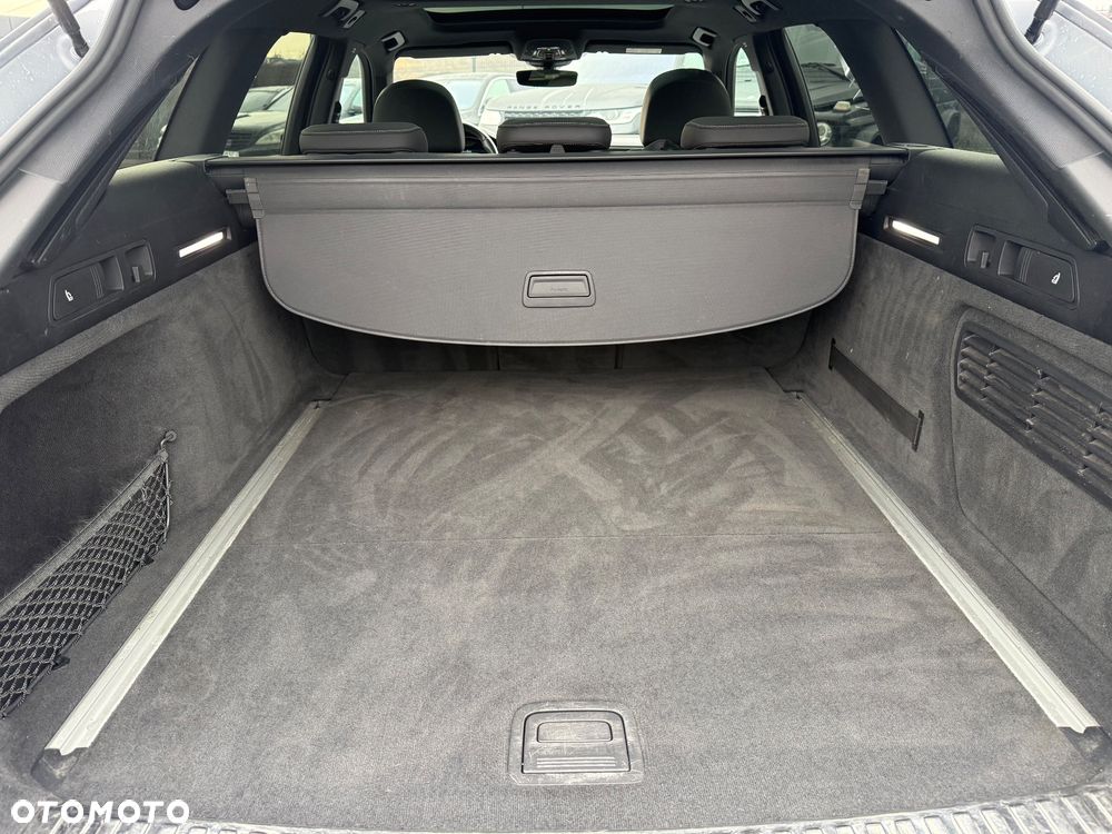 Audi A6 Avant 45 TFSI S tronic design - 29