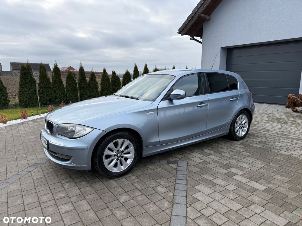 BMW Seria 1 116i - 1