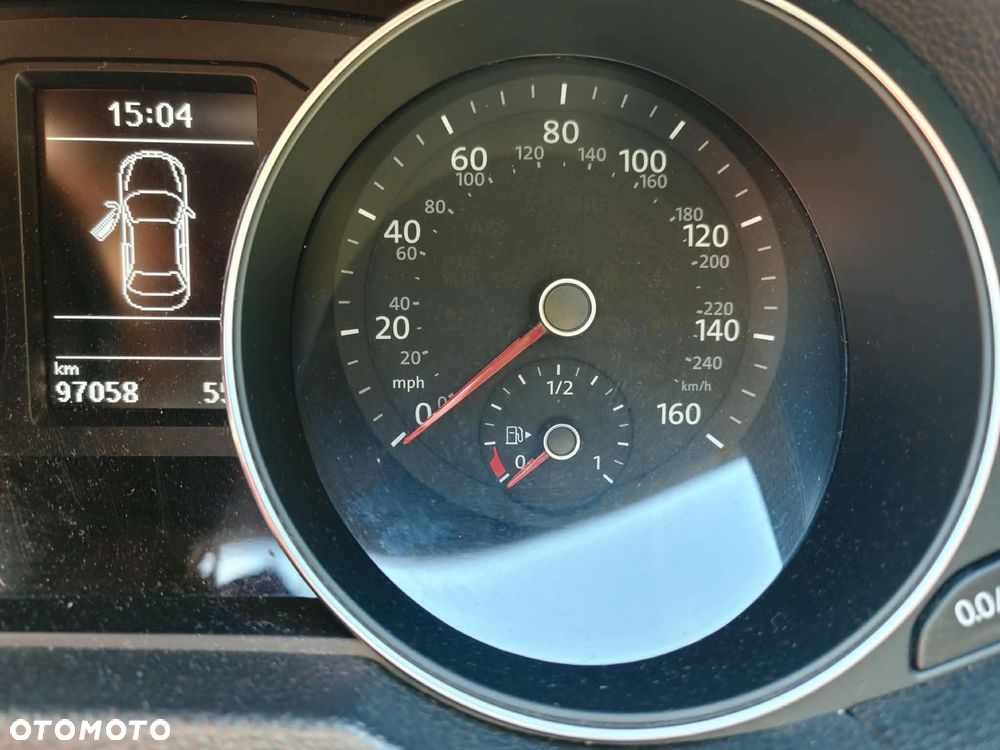 Volkswagen Passat - 9