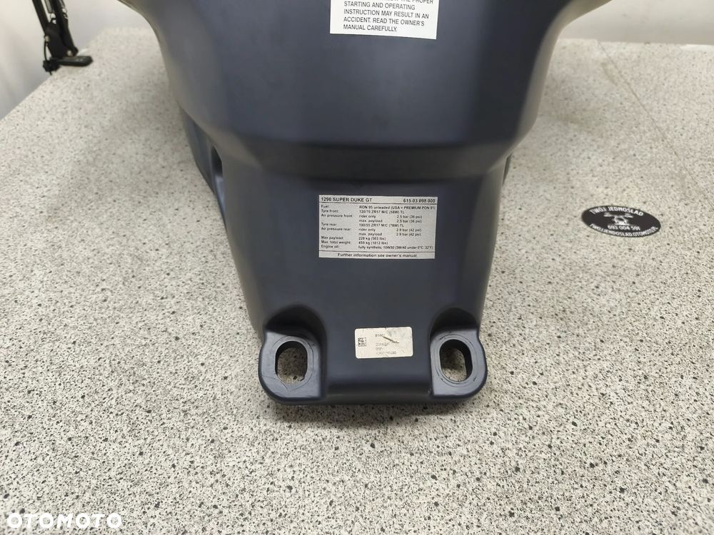 Bak, zbiornik paliwa KTM 1290 Super Duke GT - 17