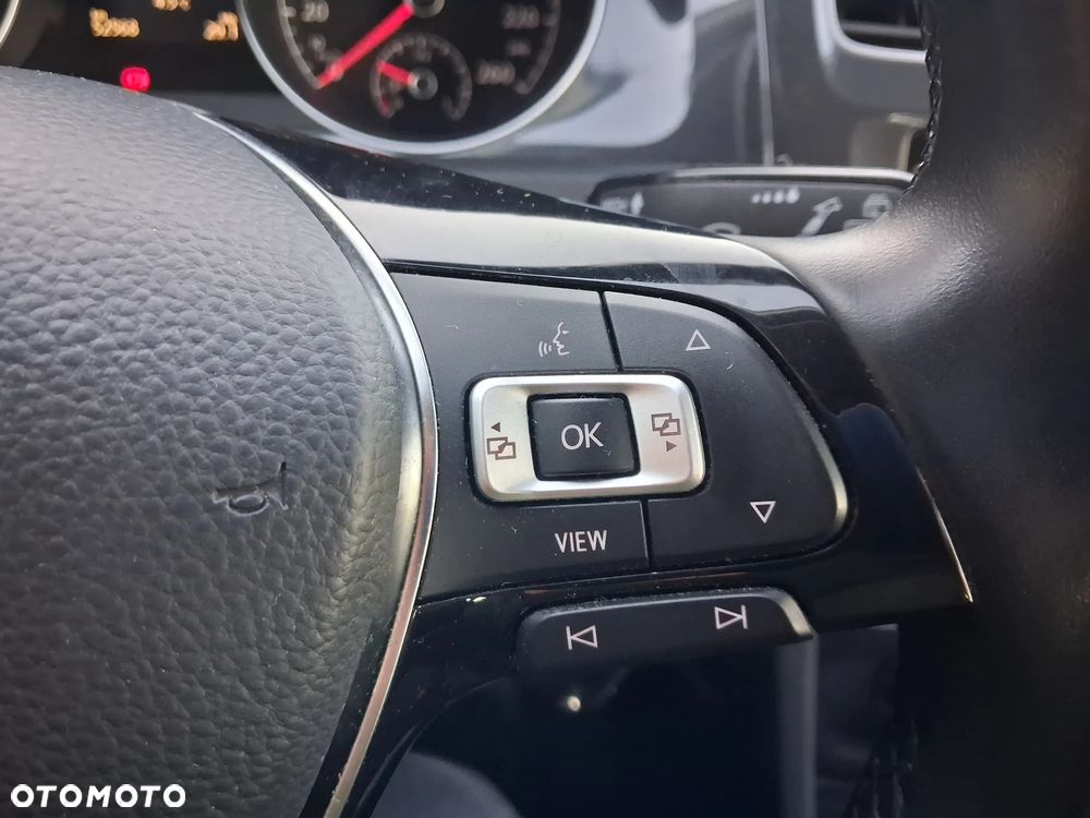 Volkswagen Golf Variant 1.5 TSI BMT Comfortline - 19