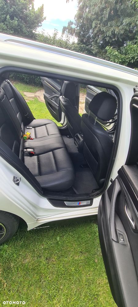 BMW Seria 5 520d Luxury Line - 15
