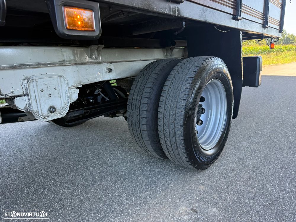 VW Crafter 50 2.0 Tdi 177 cv CD 7 Lug Rod. Duplo - 25