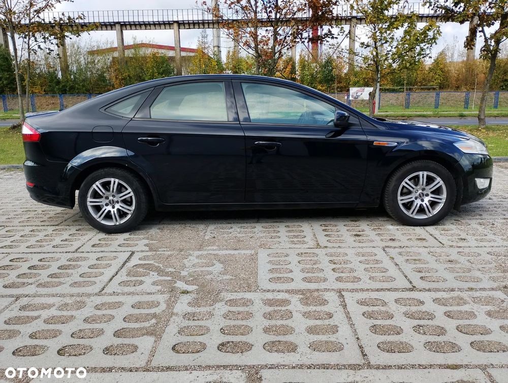Ford Mondeo 1.8 TDCi Titanium - 8