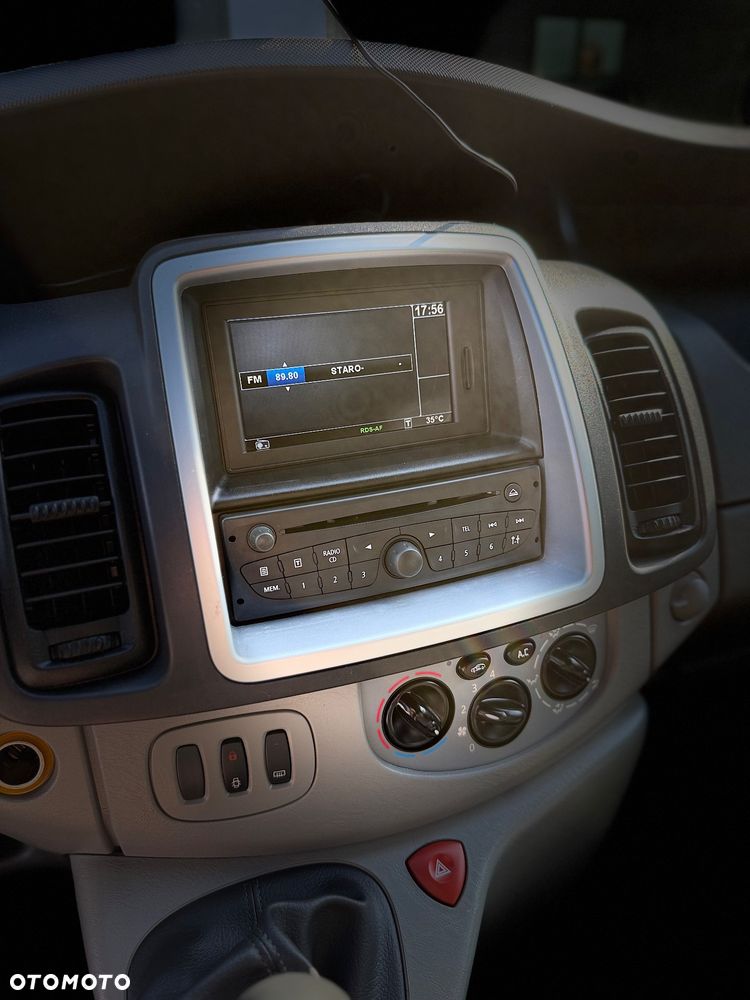 Opel Vivaro - 21