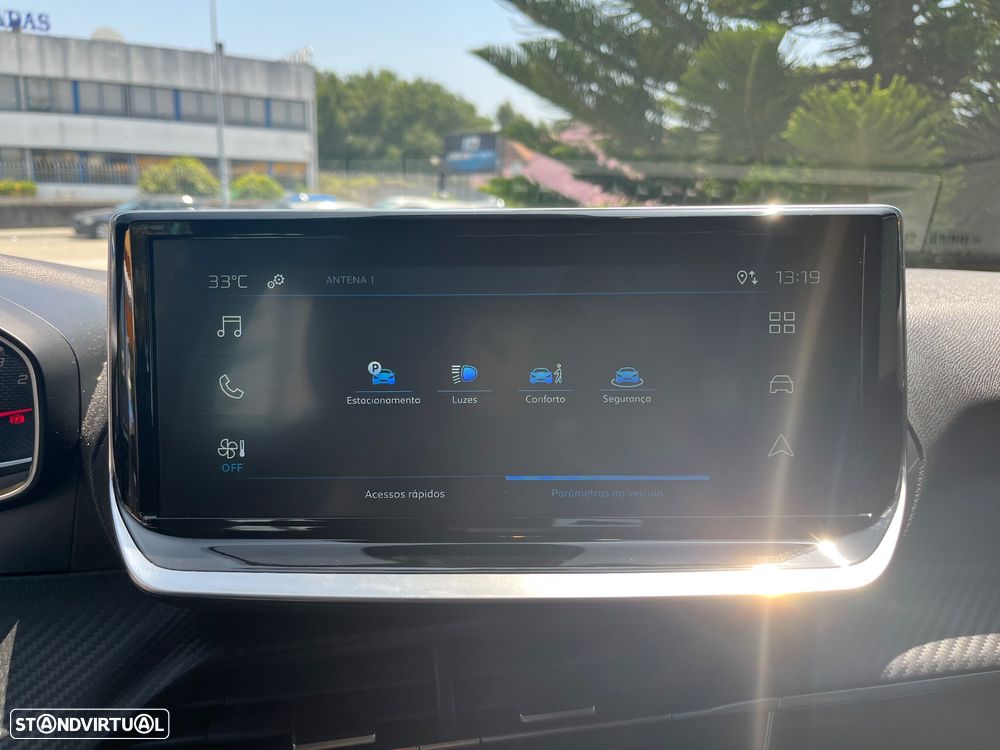 Peugeot 2008 1.2 PureTech Style - 46