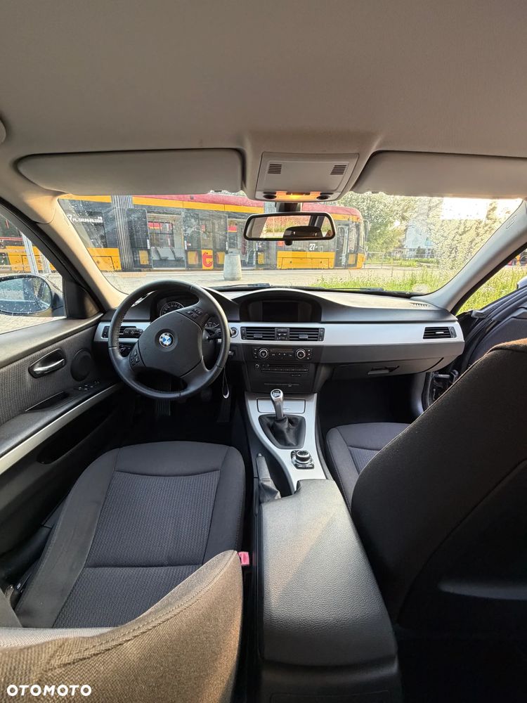 BMW Seria 3 - 11
