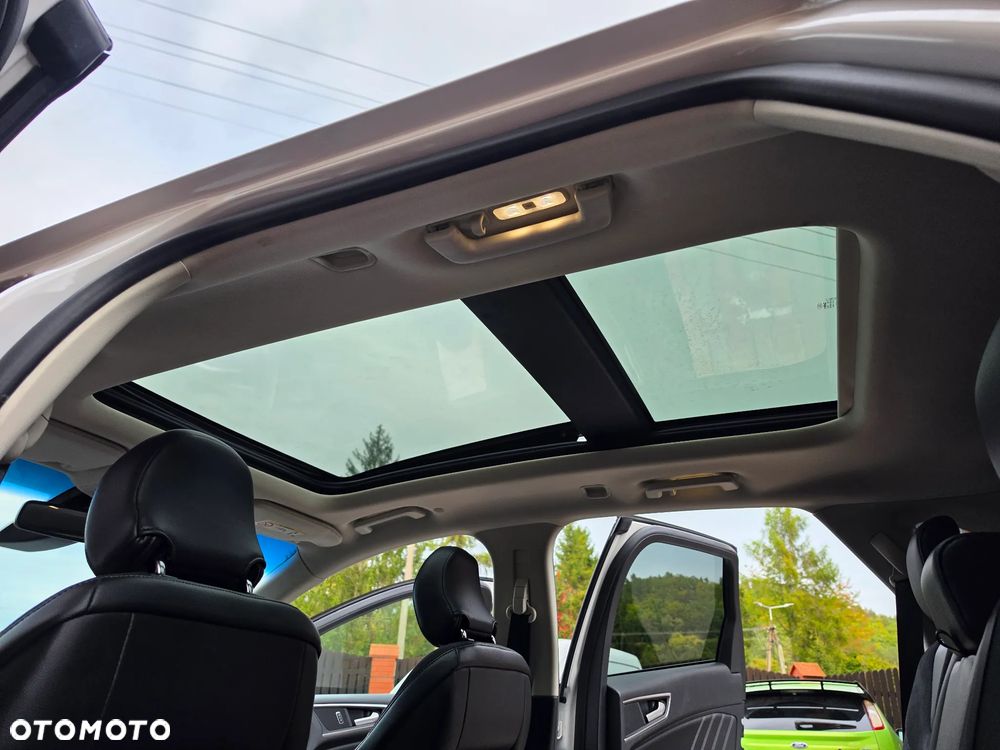 Ford Edge 2016