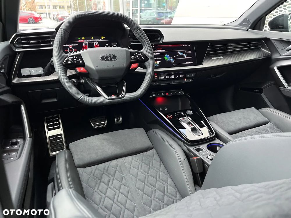 Audi RS3 Sportback - 19