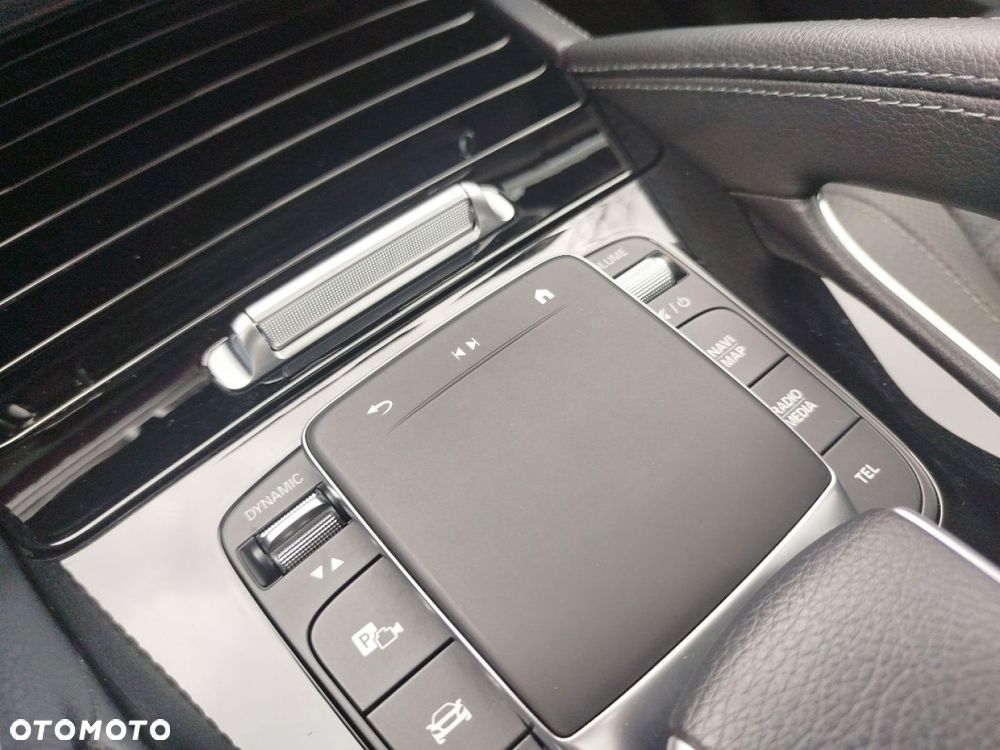Mercedes-Benz GLE - 17