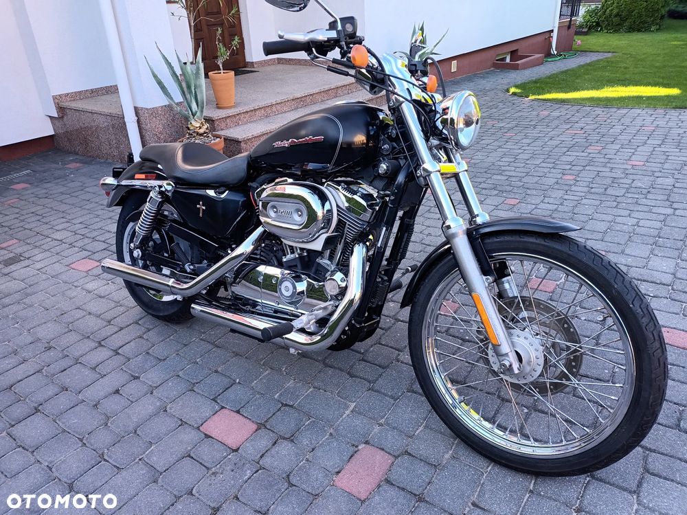 Harley-Davidson Sportster Custom 1200C - 1