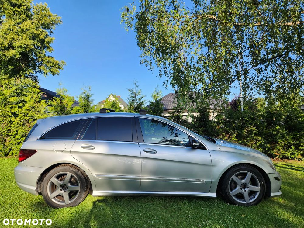 Mercedes-Benz Klasa R 320 CDI 4Matic 7G-TRONIC - 23