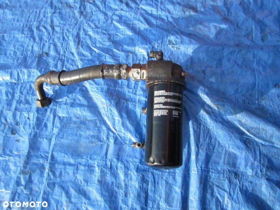 Podstawa filtra oleju obudowa Case McCormick MTX ZTX XTX XTX145 XTX165 XTX185 XTX200 XTX215 - 1