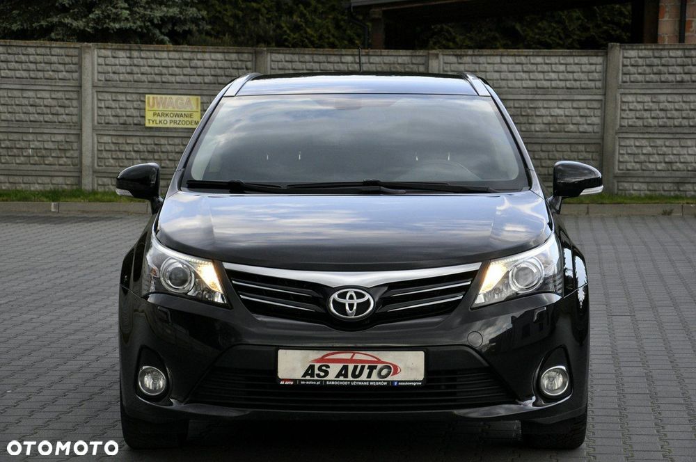 Toyota Avensis 1.8 Executive - 24