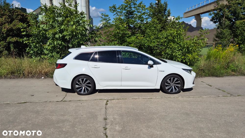 Toyota Corolla 2.0 Hybrid Comfort - 10