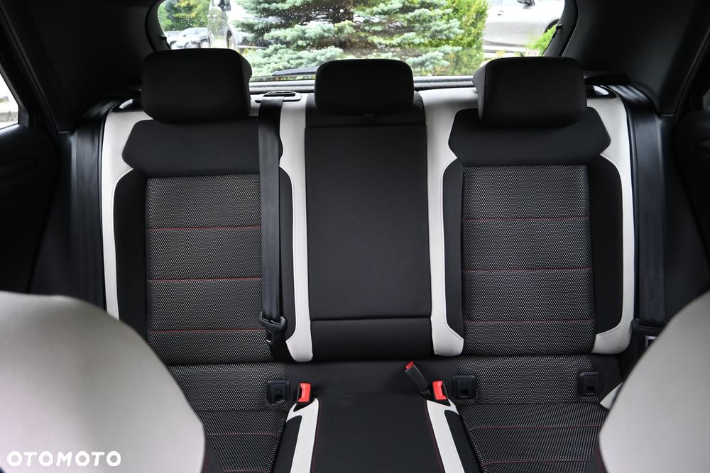 Volkswagen T-Roc 1.5 TSI ACT OPF Sport - 29