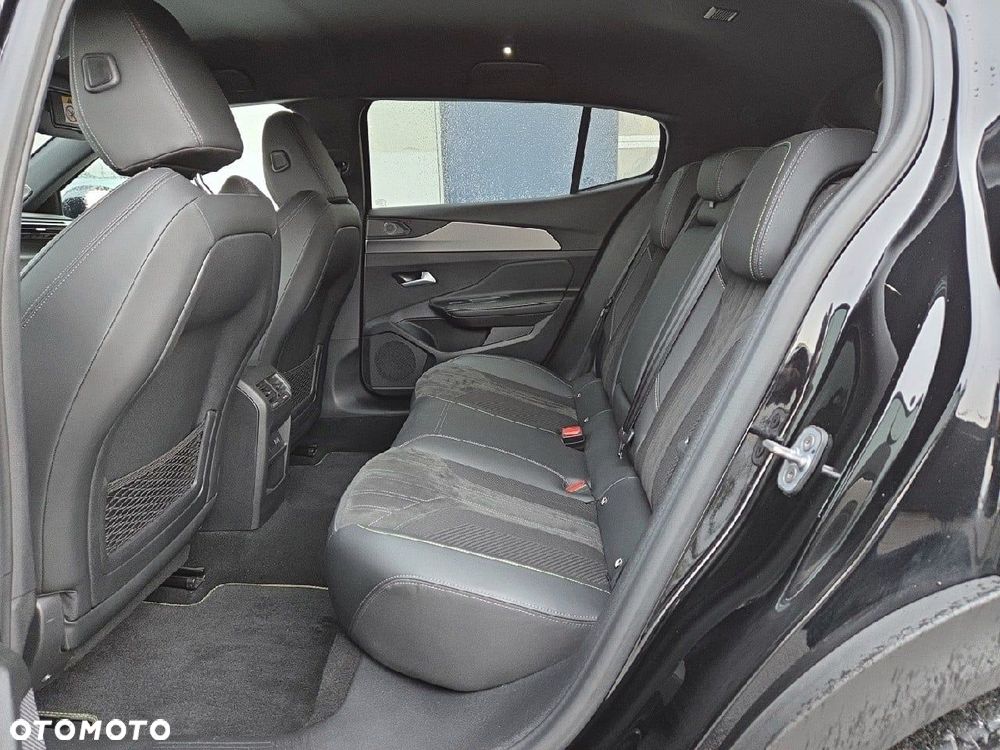 Peugeot 408 1.2 PureTech GT S&S EAT8 - 10