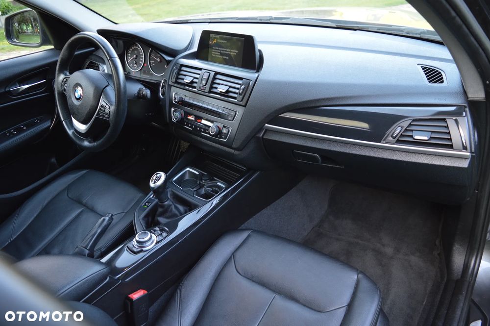 BMW Seria 1 118d DPF Edition Lifestyle - 28
