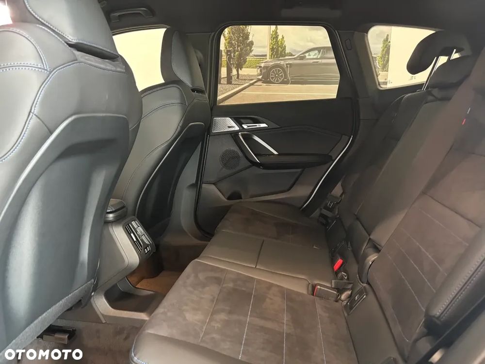 BMW X1 sDrive18d - 15