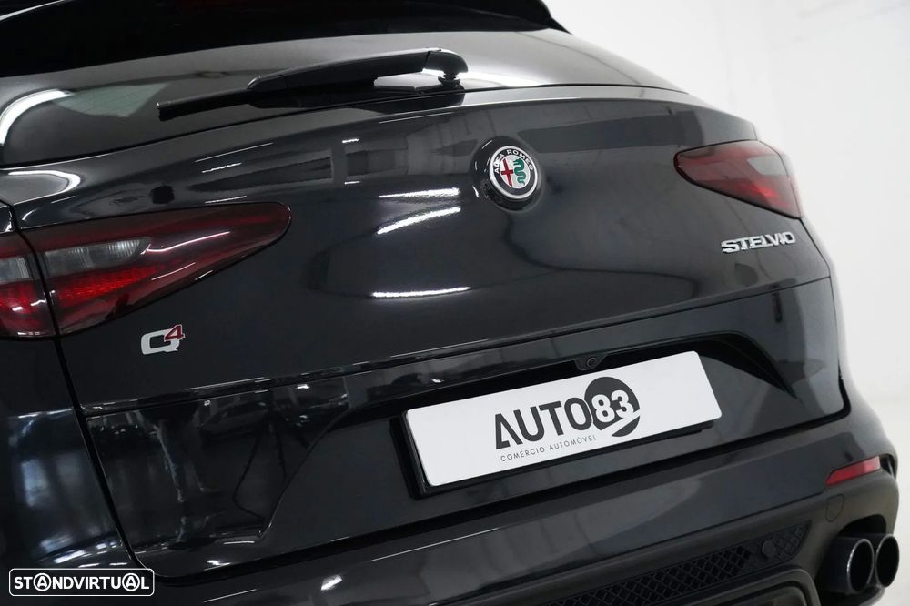 Alfa Romeo Stelvio 2.9 T Quadrifoglio AT8 Q4 - 29