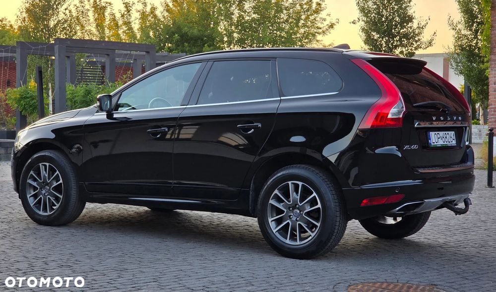 Volvo XC 60 - 6