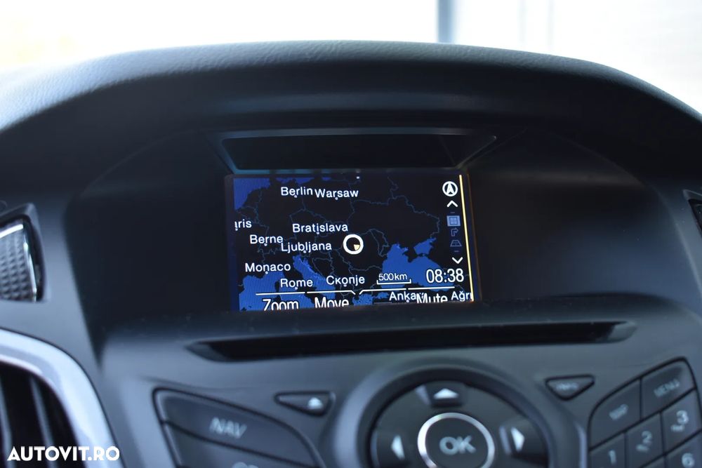 Ford Focus 1.6 TDCI DPF Titanium - 19